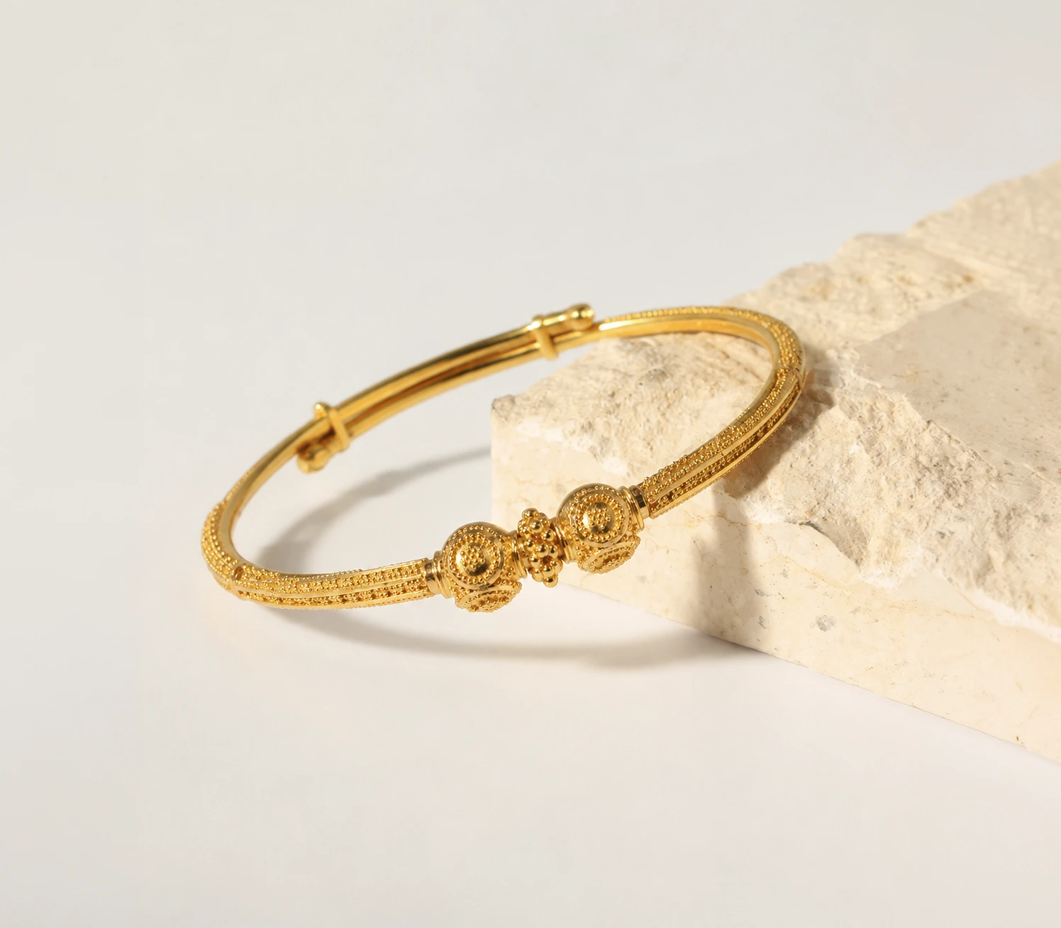 Traditional Granule Sphere Kada