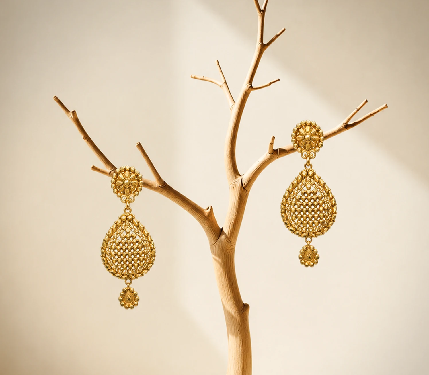 Heritage Filigree Mesh Teardrop Drops